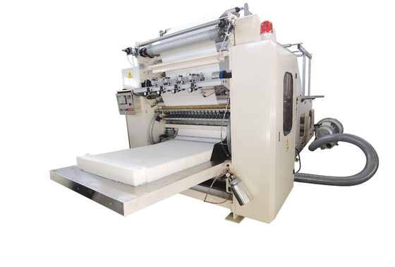 آلة تصنيع ورق المناديل الورقية ذات لون واحد قابلة للطي أربع مرات